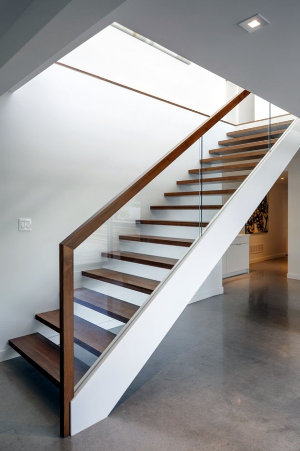 Looking for Iron Grill Design for Stairs? Choose from these 15 Options!