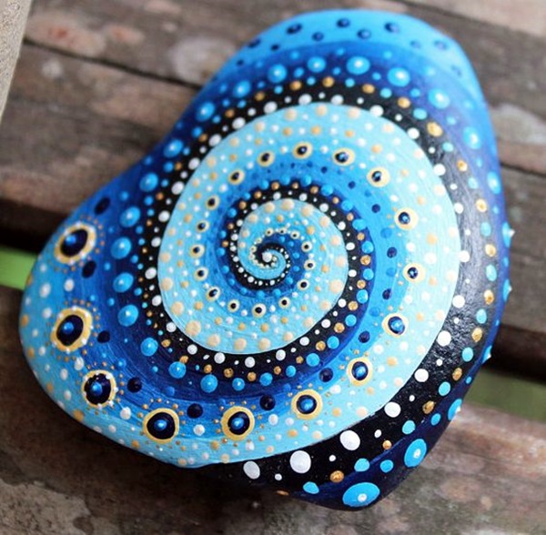 40 DIY Stone Craft Ideas For Many Use - Bored Art