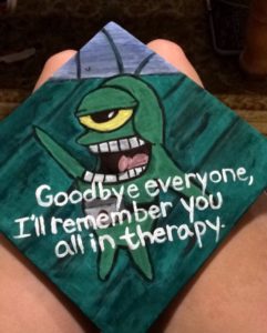 40 Speaking Graduation Cap Decoration Ideas - Bored Art